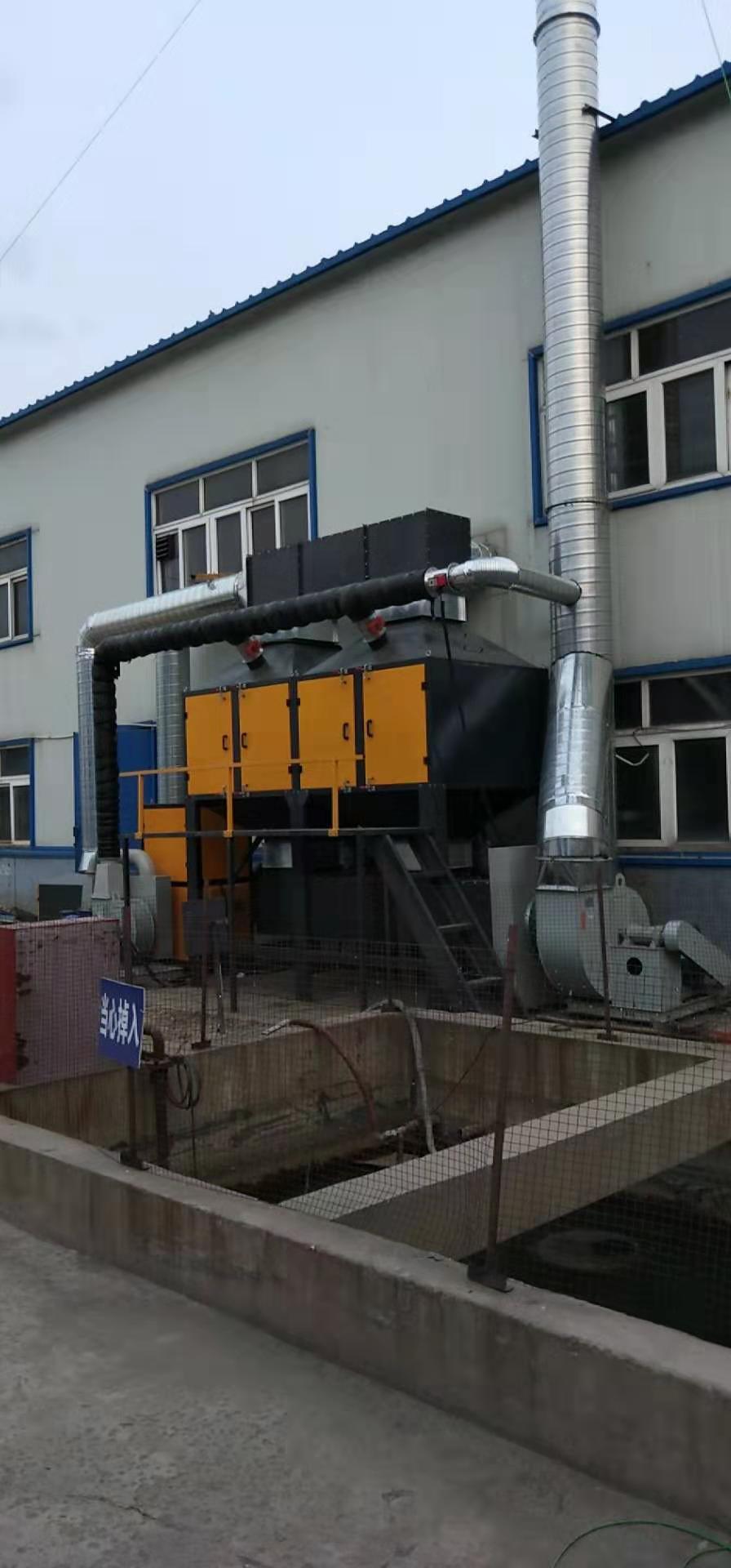 催化燃烧厂家喷漆房废气处理设备河北日月鑫环保科技有限公司